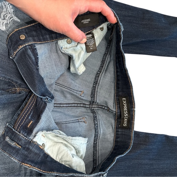 Express Distressed Blue Legging Jeans - Picture 3 of 4